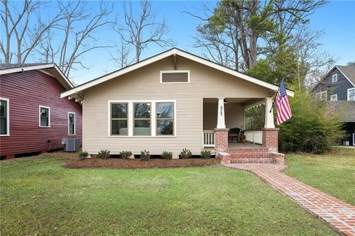 825 Louisiana Ave, Bogalusa, LA, 70427-3330 | Card Image