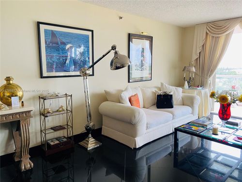 apt-9e-8855 Collins Ave, Surfside, FL, 33154-3438 | Card Image