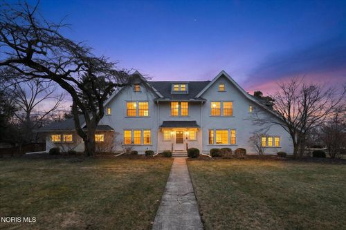 405 Forest Dr, Rossford, OH, 43460-1042 | Card Image
