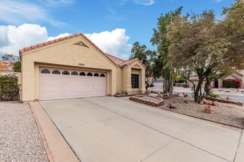 3960 E Graythorn Street, Phoenix, AZ, 85044 | Card Image