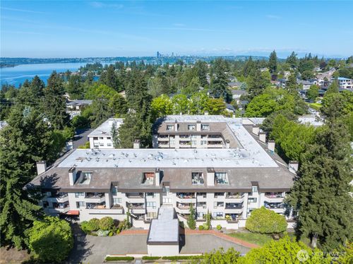 214-401 100th Avenue Ne, Bellevue, WA, 98004 | Card Image