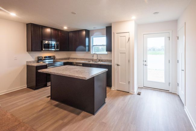 24 Henderson Ln, House other with 4 bedrooms, 3 bathrooms and null parking in South Bloomfield OH | Image 5