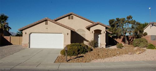 1920 S Vineyard Dr W, Pahrump, NV, 89048-4866 | Card Image