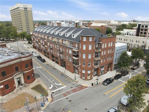 304-360 S Elm St, Greensboro, NC, 27401-2778 | Card Image