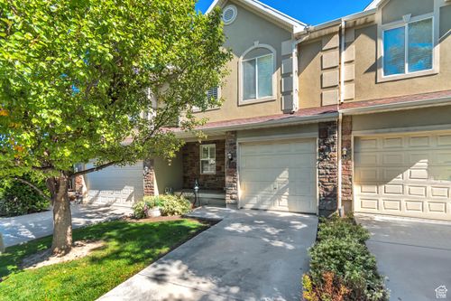 6687 S Bonham Ln, Murray, UT, 84123-4003 | Card Image