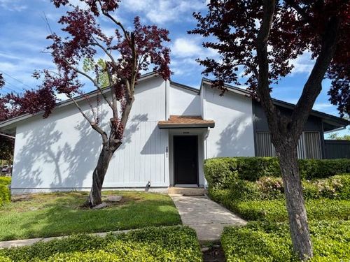 5186 Greenberry Dr, Sacramento, CA, 95841-4027 | Card Image