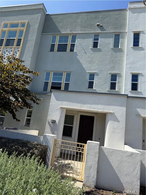 138 Paramount, Irvine, CA, 92618-1053 | Card Image
