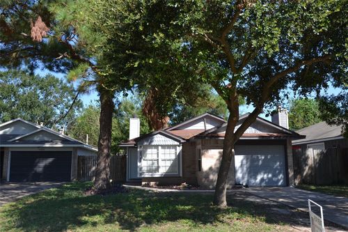 9130 Autumn Harvest Dr, Houston, TX, 77064-4524 | Card Image