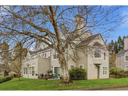 a-8445 Sw Curry Dr, Wilsonville, OR, 97070-7868 | Card Image