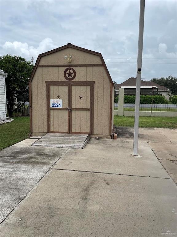 Bobolink Cir, Palmview, TX 78572