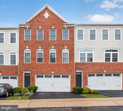 125 Briarwood Ln, COLMAR, PA, 18915-3103 | Card Image