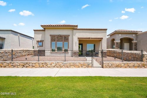 4852 Ruben Soto Dr, El Paso, TX, 79938-1253 | Card Image