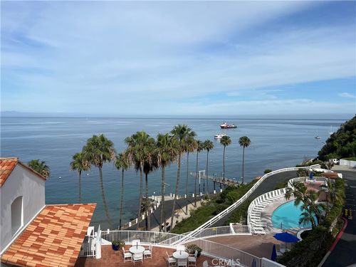 27 Camino De Flores, Avalon, CA, 90704-2822 | Card Image