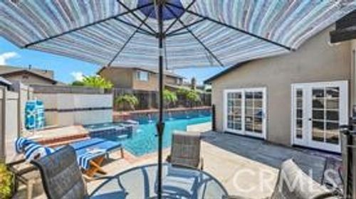 17452 Mayor, Huntington Beach, CA, 92647 | Card Image