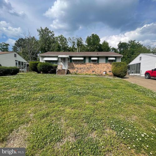 417 Roundtop Ave, PETERSBURG, VA, 23803-4444 | Card Image