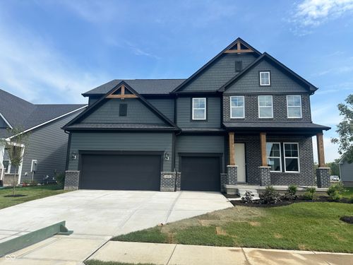 4988 Elaine Ct, Noblesville, IN, 46062-7079 | Card Image