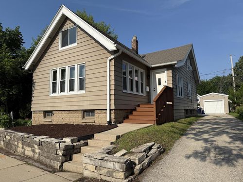 1934 S 84th Street, WEST ALLIS, WI, 53227 | Card Image