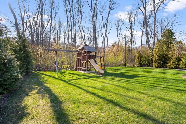 7515 N Beach Drive, House other with 4 bedrooms, 4 bathrooms and null parking in Fox Point WI | Image 38
