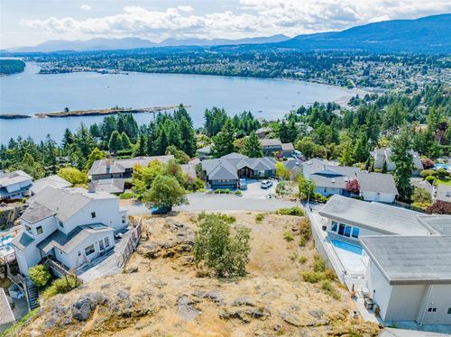 161 Canterbury Cres, Nanaimo, BC, V9T4S4 | Card Image