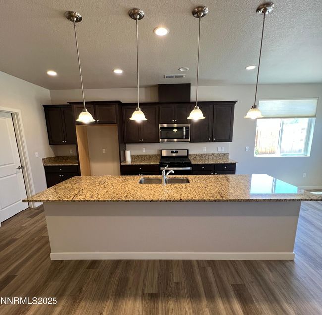 576 Country Hollow Dr, House other with 3 bedrooms, 2 bathrooms and 2 parking in Fernley NV | Image 9