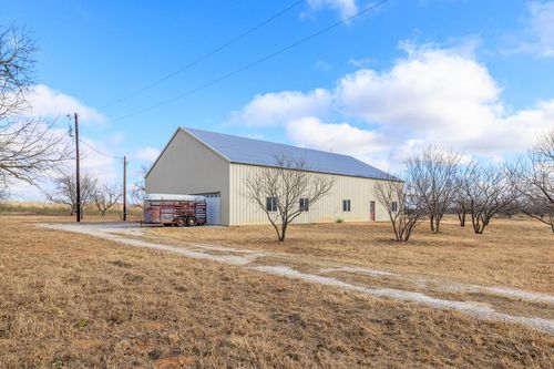 394 C D Ln, Fredericksburg, TX, 78624-3658 | Card Image