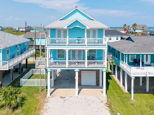 128 Mar Vista Ct, Surfside Beach, TX, 77541-5648 | Card Image