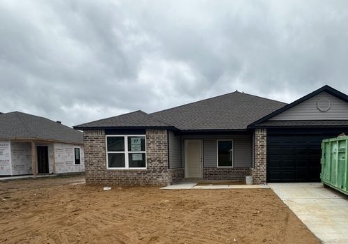 124 Powder River Dr, Beebe, AR, 72012-9811 | Card Image