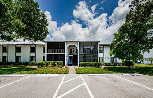 f1-1151 Pine Ridge Cir W, Tarpon Springs, FL, 34688-5411 | Card Image