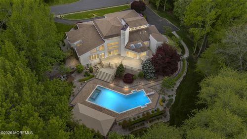 44 Nikki Ct, Morganville, NJ, 07751-1059 | Card Image