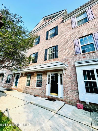 15 Cliff Street, Condo with 3 bedrooms, 2 bathrooms and null parking in Trenton NJ | Image 1