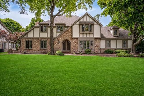 3 Maplewood Court, Wind Point, WI, 53402 | Card Image