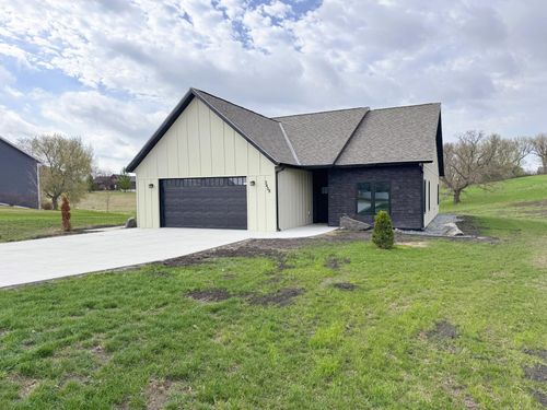 3408 Pebble Hills Dr, Fergus Falls, MN, 56537-4218 | Card Image