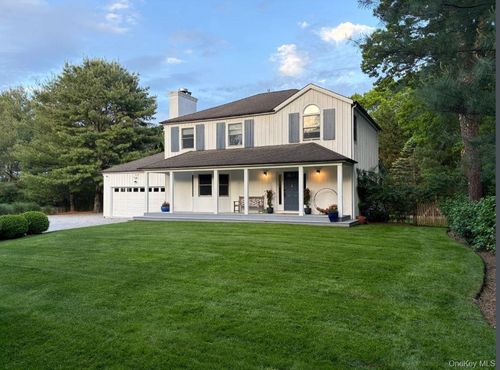 100 Wainscott Nw Road, East Hampton, NY, 11975 | Card Image
