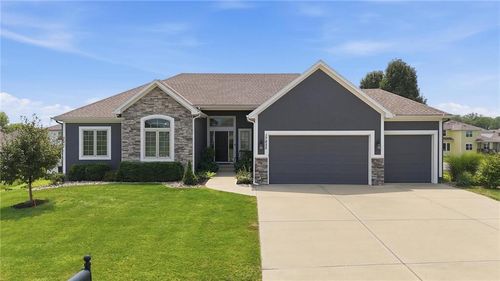 17855 Nw 126th St, Platte City, MO, 64079-7832 | Card Image