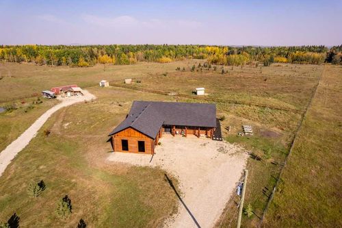 32101 Range Road 50, Rural Mountain View County, AB, T0M0W0 | Card Image