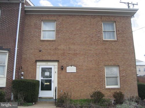 10-28 John Marshall St, Warrenton, VA, 20186-3214 | Card Image