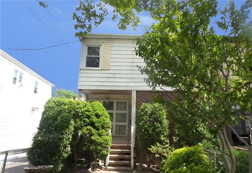 8704 Avenue M, Brooklyn, NY, 11236-4920 | Card Image