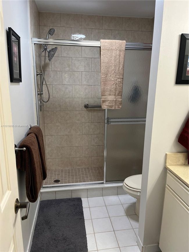 APT-15 - 6001 Se Landing Way, Condo with 2 bedrooms, 2 bathrooms and null parking in Stuart FL | Image 26