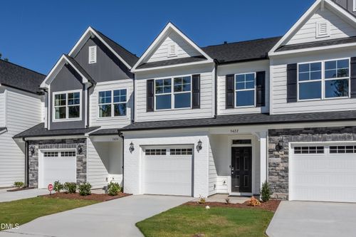 5422 Running Fox Ln, Durham, NC, 27703-8504 | Card Image