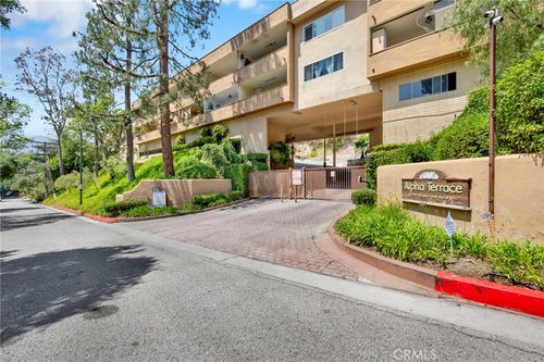 229-1935 Alpha, Glendale, CA, 91208 | Card Image