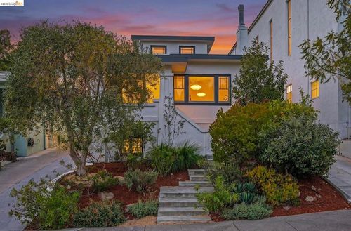 293 Santa Clara Ave, Oakland, CA, 94610-2623 | Card Image