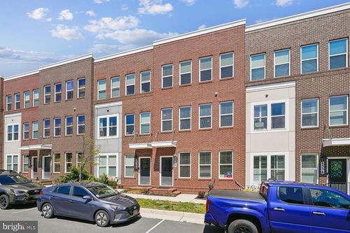 8358 Sallyport St, LORTON, VA, 22079-4370 | Card Image