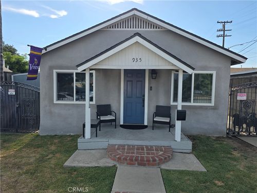 935 S Main St, Pomona, CA, 91766-3226 | Card Image
