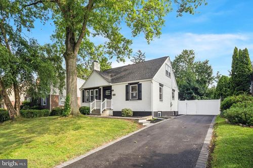 456 Colfax Rd, HAVERTOWN, PA, 19083-1315 | Card Image