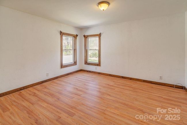 Main Bedroom | Image 11