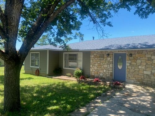 720 N West St, Burnet, TX, 78611-1730 | Card Image