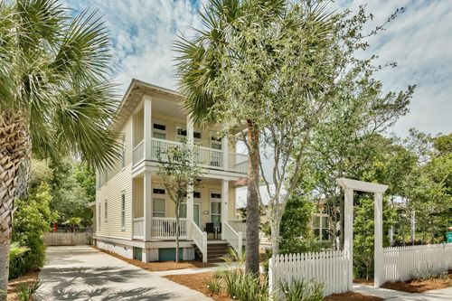 80 Dolphin St, Destin, FL, 32541-3647 | Card Image