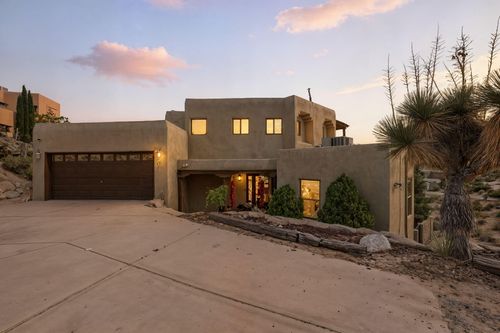 31 Sereno Ct, Corrales, NM, 87048-8655 | Card Image