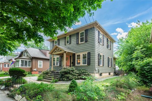 52 Forbes St, Providence, RI, 02908-2018 | Card Image