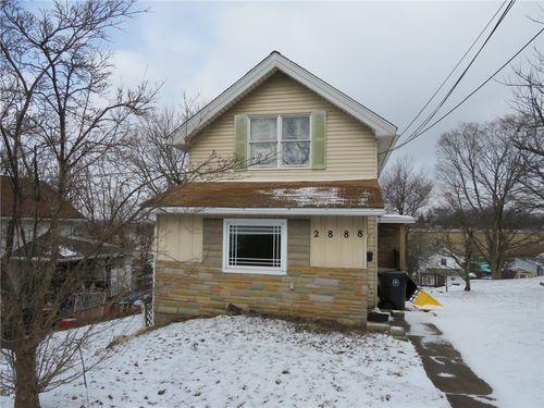 2888 Maple St, Bethel Park, PA, 15102-2520 | Card Image